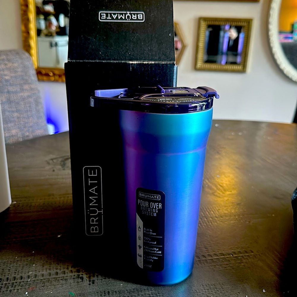 Brumate Pour over Brewing in Dark Aura